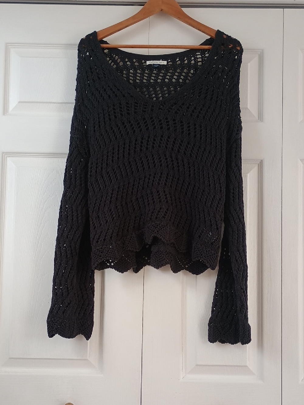 American Eagle Outfitters Navy Open-Knit V-Neck Sweater